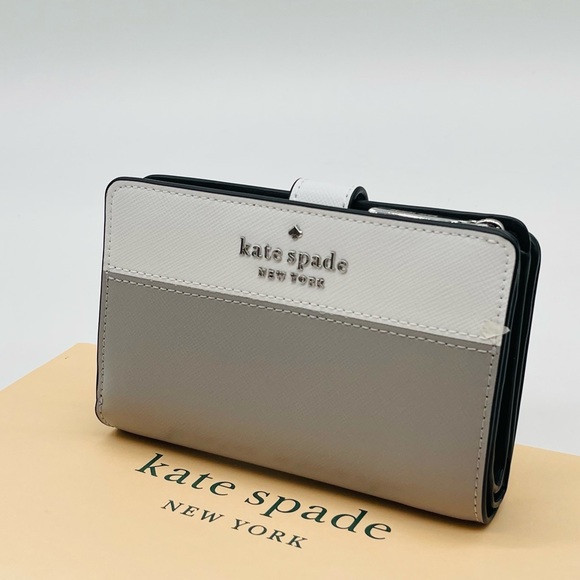 Kate Spade Medium Colorblock Compact Bifold Wallet - Picture 3 of 9